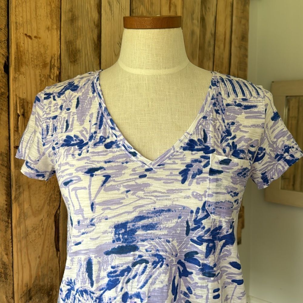 Lilly Pulitzer MeredithTee Rock the Dock Purple Sailboat Print V-Neck Top Sz XS‎
